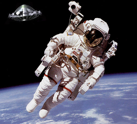 Astronaut & UFO